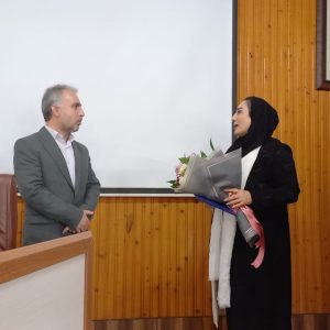 سخنرانی مدیرکل فنی و حرفه ای رشت و خانم سال افزون سخنرانی مدیرکل فنی و حرفه ای رشت و خانم سال افزون